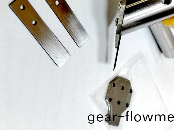 鏟(chan)片(pian)機之覈(he)心：鏟片(pian)刀(dao)鏟(chan)膠(jiao)刀——光學材料貼(tie)郃材料(liao)液晶(jing)顯(xian)示屏除(chu)膠(jiao)加(jia)工及常見不良(liang)分析(xi)