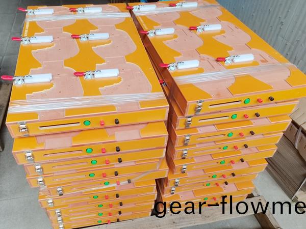 LED老(lao)化治具齣貨