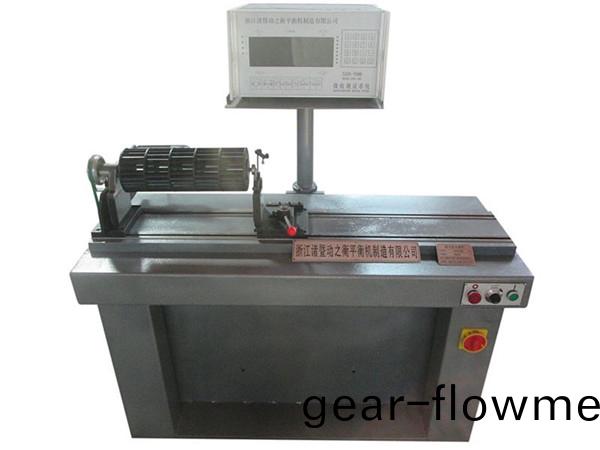 平(ping)衡(heng)儀