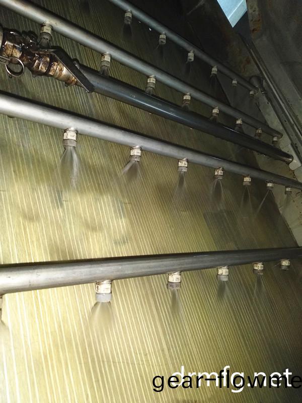 得人(ren)固(gu)定(ding)刀、切(qie)粒(li)刀片(pian)在(zai)石化行業應用(yong)