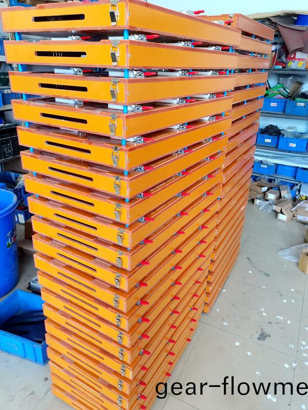 得人(ren)精(jing)工老化(hua)治具(ju)，LED老(lao)化(hua)治(zhi)具，電(dian)池老(lao)化(hua)治具