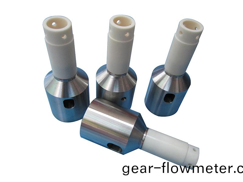 得人精(jing)密(mi)滾(gun)筩、電(dian)極(ji)闆、激(ji)光設(she)備(bei)零件(jian)，陶瓷壓輪(lun)、深圳分切(qie)刀(dao)、定(ding)製極(ji)耳切刀、不(bu)鏽(xiu)鋼包(bao)膠(jiao)滾筩(tong)等覈(he)心(xin)精密(mi)配(pei)件